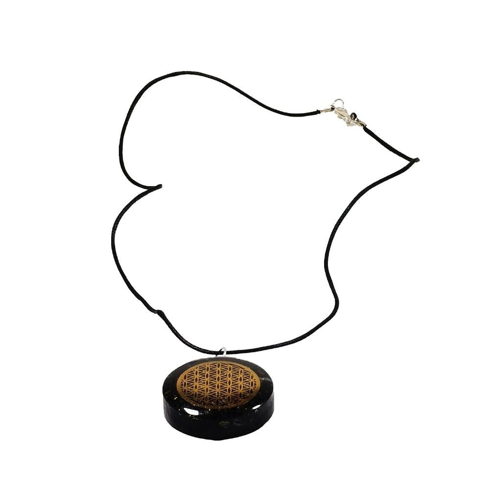 Collier avec pendentif orgone en Onyx - Bijoux Zen Réunion